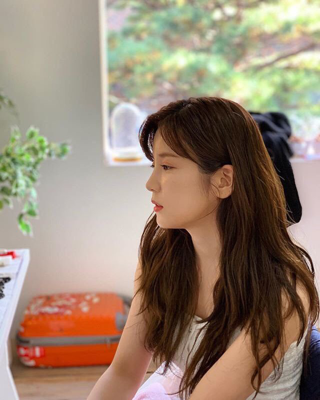 [에이핑크] 여유로운 생일을 보내고 있어서 박초롱 | 인스티즈