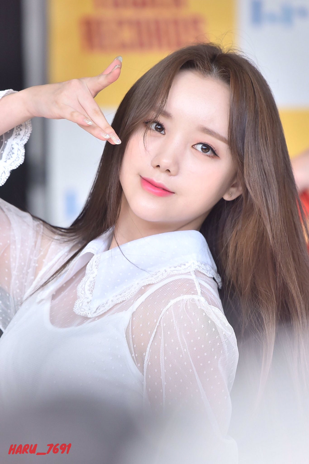 [러블리즈] 친구들이 회 먹으러 가자고 하길래 케이 | 인스티즈