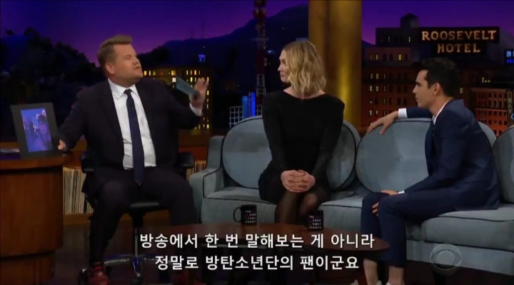 오늘자 미국 토크쇼에서 방탄소년단 팬이라는 맥스 밍겔라 | 인스티즈