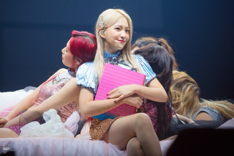 레드벨벳 보고가세요 | 인스티즈