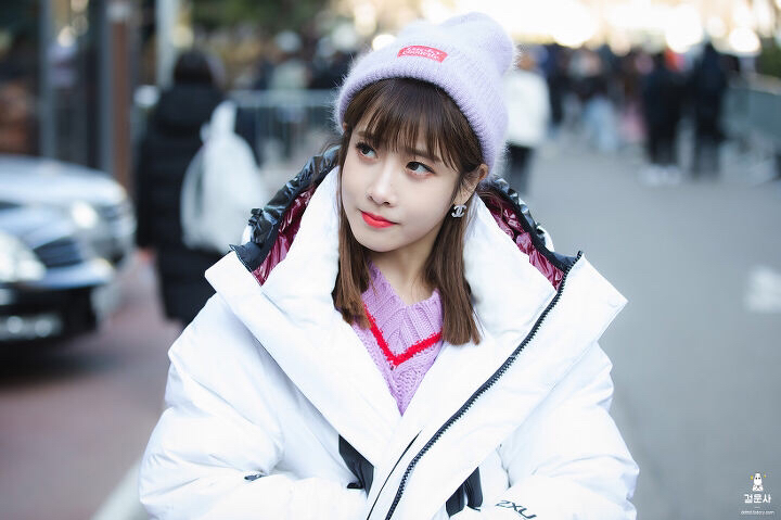 [러블리즈] 크리스마스는 덕질과 함께 할 생각이라서 지애 | 인스티즈