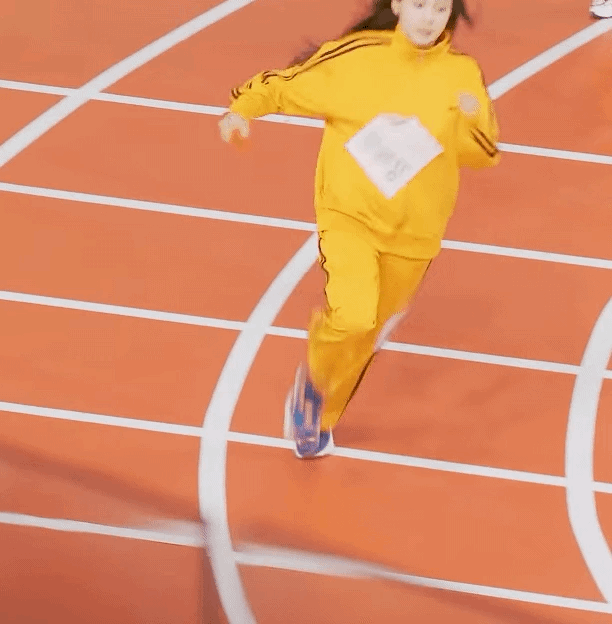 아이즈원) 오랜만에 보는 강혜원 달리기 in 아육대 | 인스티즈
