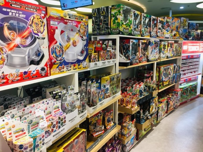 아빠가 갑자기 아버지가 되고. 엄마가 갑자기 어머니가 되는 마법의 공간 | 인스티즈