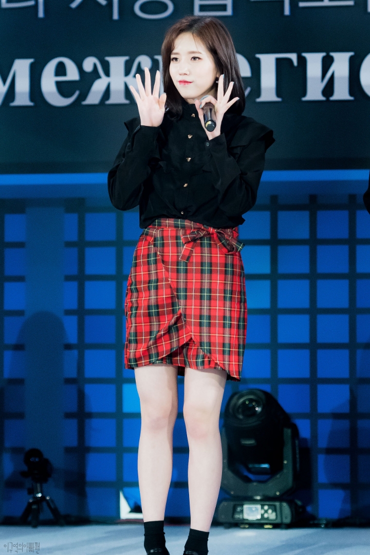 이제 20살이되서 러블리즈 박명은 | 인스티즈