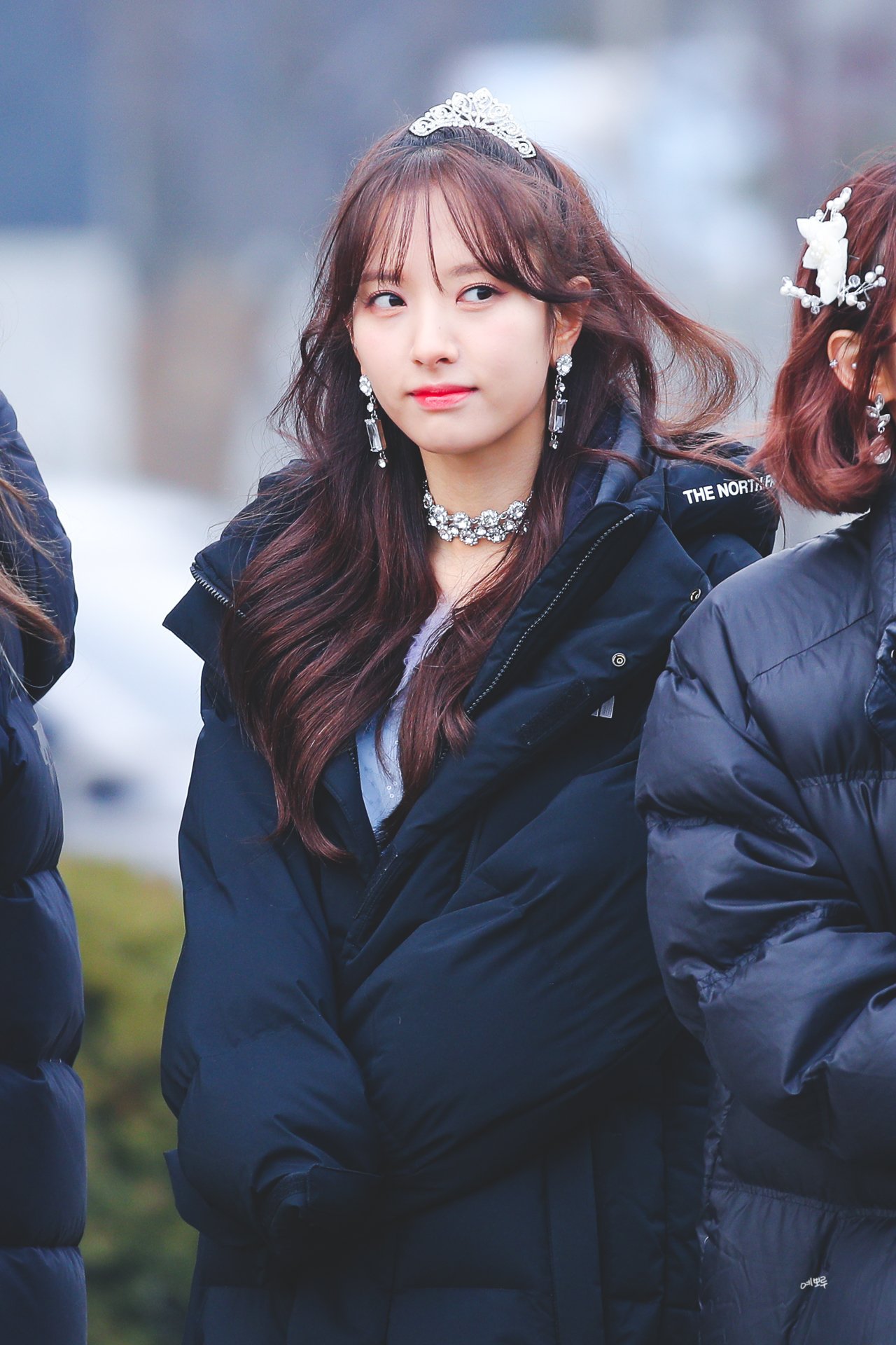 반묶음머리가 찰떡같이 어울리는 우주소녀 보나.jpg | 인스티즈