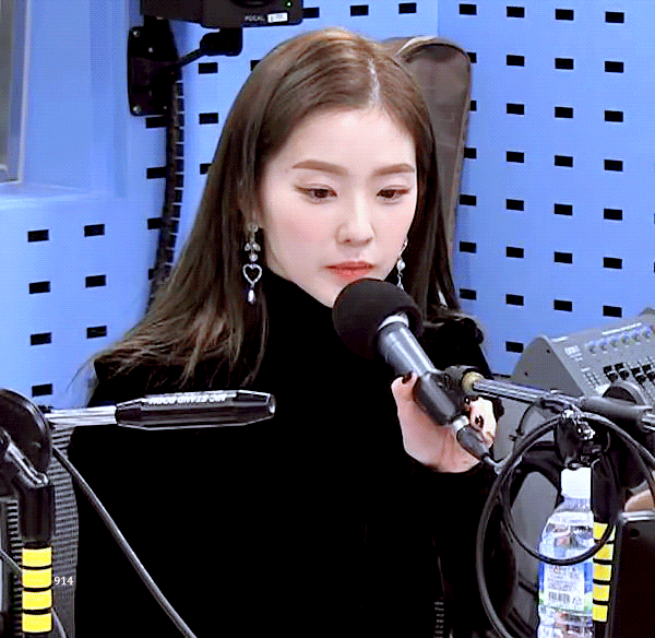 취향저격인 레드벨벳 아이린 목폴라 입었을때.jpg | 인스티즈