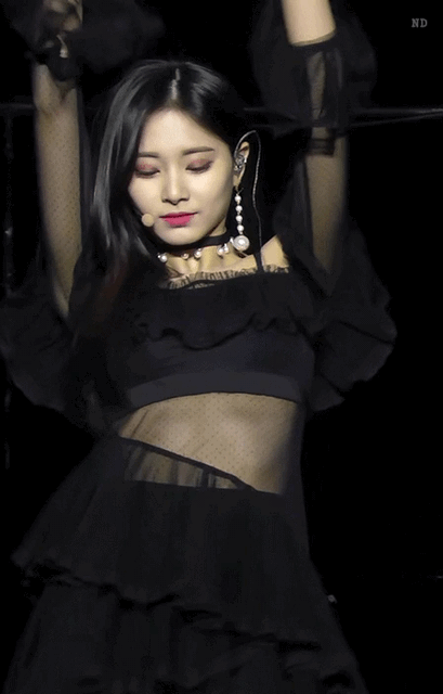 레전드 찍은 가요대축제 트와이스 쯔위 HUSH 짤 ㄷㄷㄷ | 인스티즈