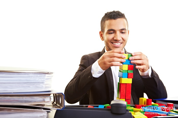 아이들 보라고 나온 캐릭터인데 어른들이 더 환호하는 캐릭터 | 인스티즈