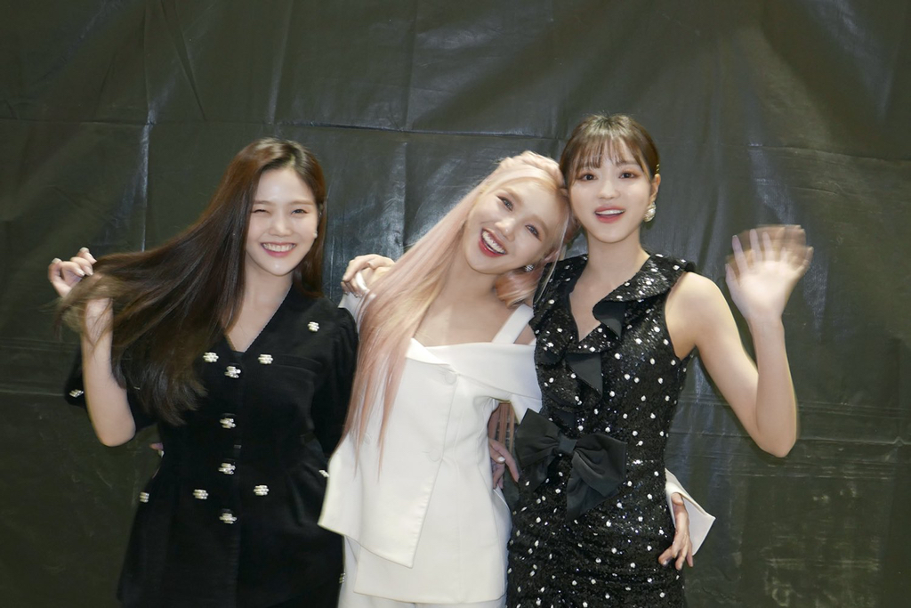 오마이걸 체리 🍒 입술 👄 유시아 | 인스티즈