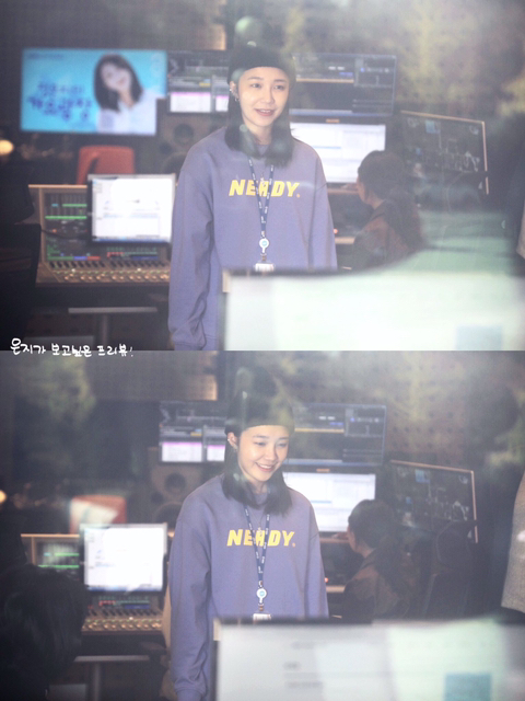 에이핑크 정은지 최근 라디오 부스.jpgif | 인스티즈