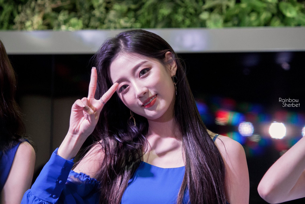 [러블리즈] 모기가 날아다녀서 예인이 | 인스티즈