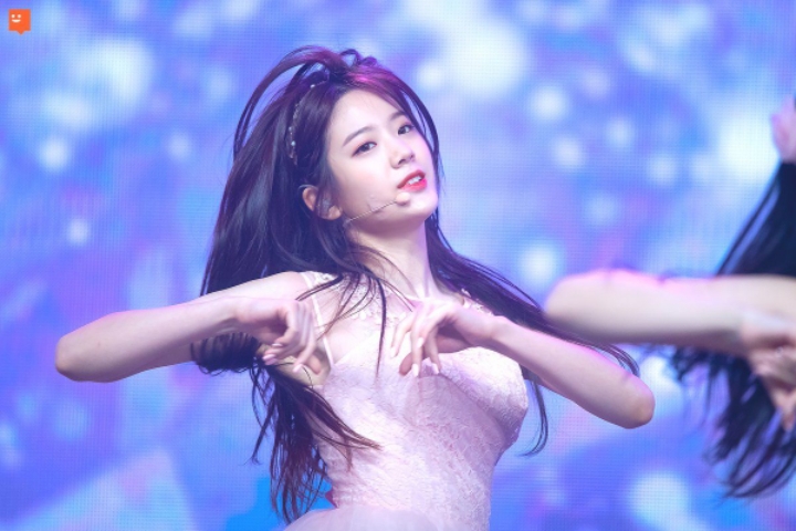 장규리와 이채영.jpg | 인스티즈