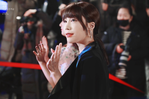 드레스를 입은 에이핑크 정은지.jpg | 인스티즈