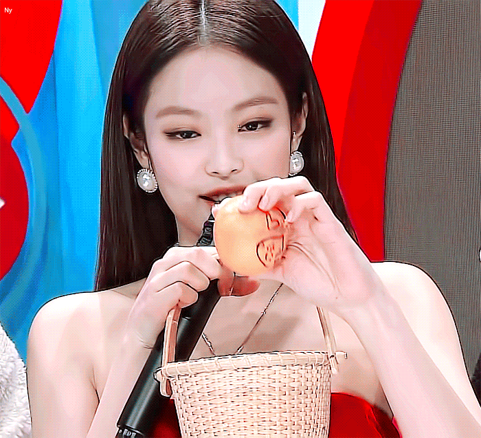 1위 가수 제니.gif | 인스티즈