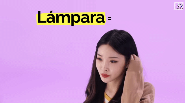 kpop가수가 영어로 말하면서 스페인어 컨텐츠 뽑는 짤.gif | 인스티즈