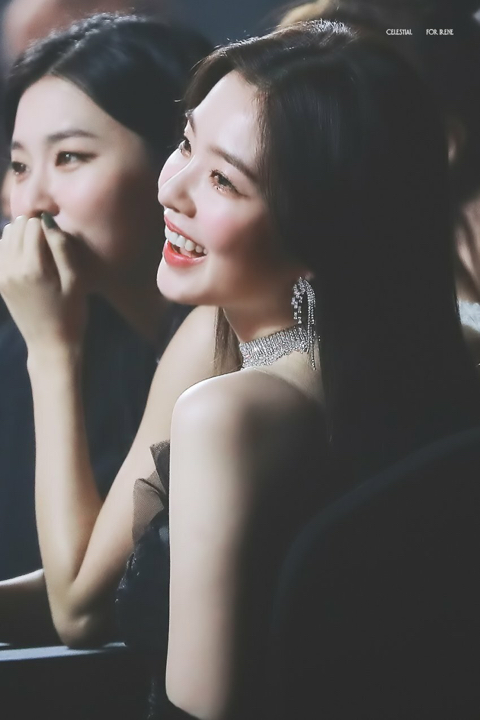 섹시함 절정찍은 아이린.gif | 인스티즈