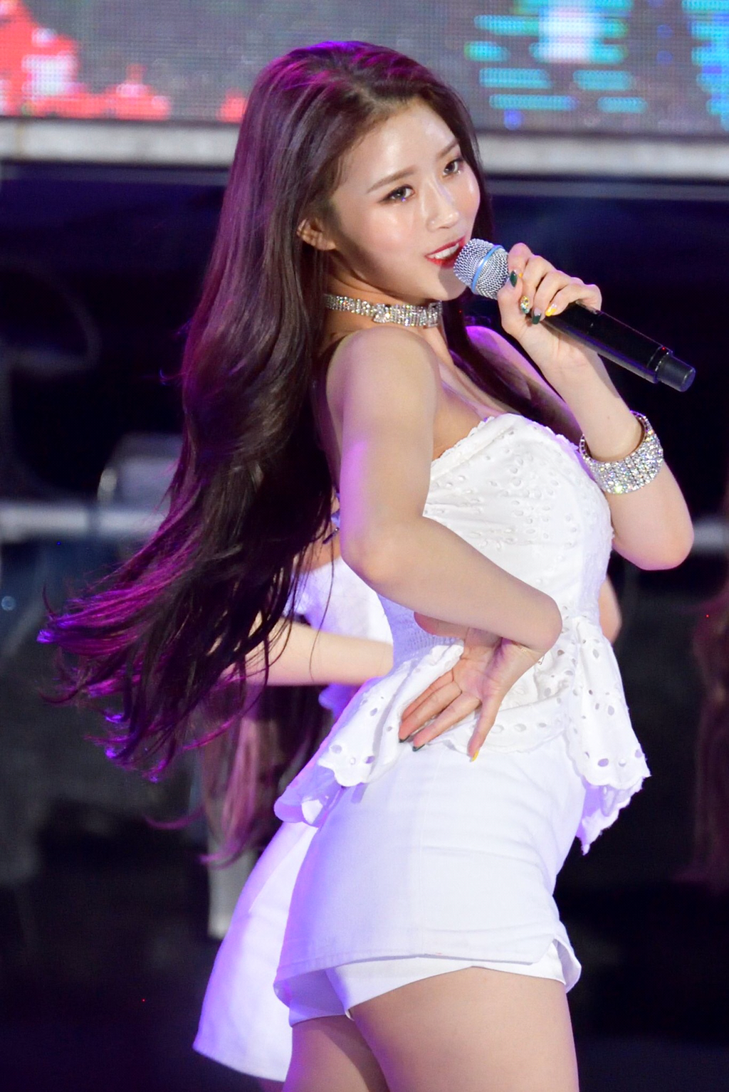 [러블리즈] 당 떨어지는 기분이라서 미주 | 인스티즈