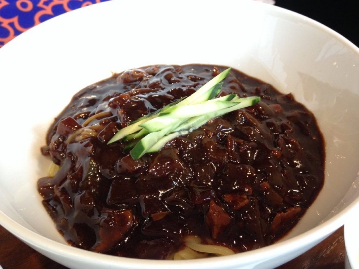 평생 하나만 먹을 수 있다면 면 vs 빵 | 인스티즈