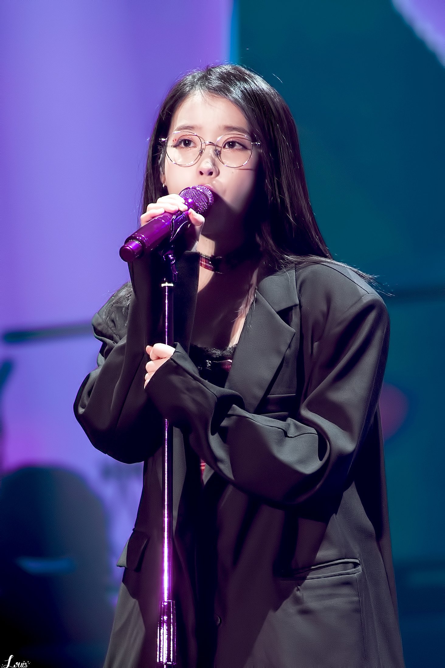 아이유 10주년 콘서트 in 서울.jpg | 인스티즈