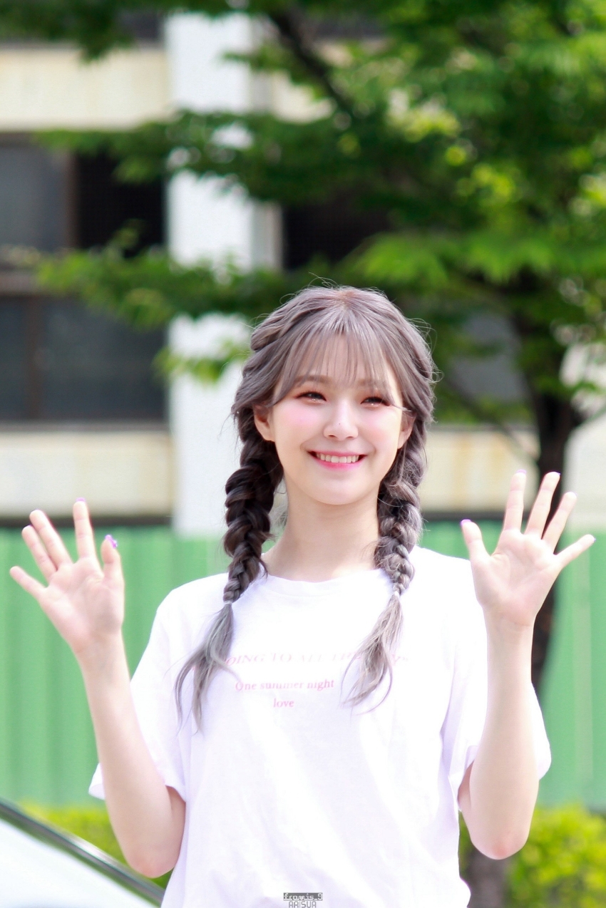 프로미스나인 막내 꿀깅이 백지헌 | 인스티즈