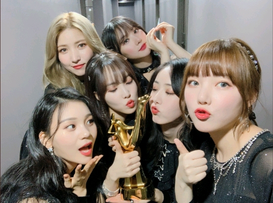 방금 업로된 여자친구 SNS🧡 | 인스티즈