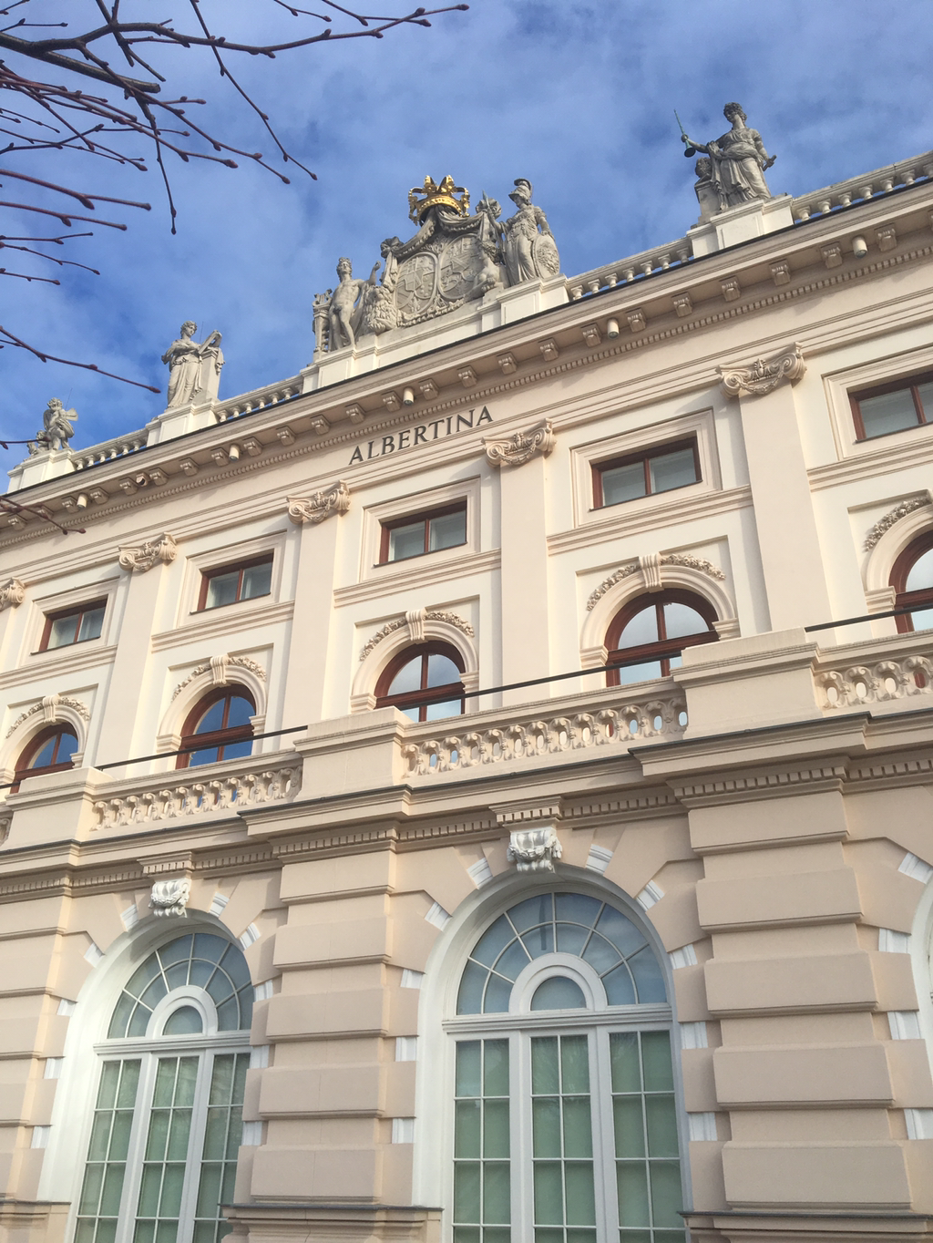 Albertina Museums,Wien feat.나연이 등장!!! | 인스티즈