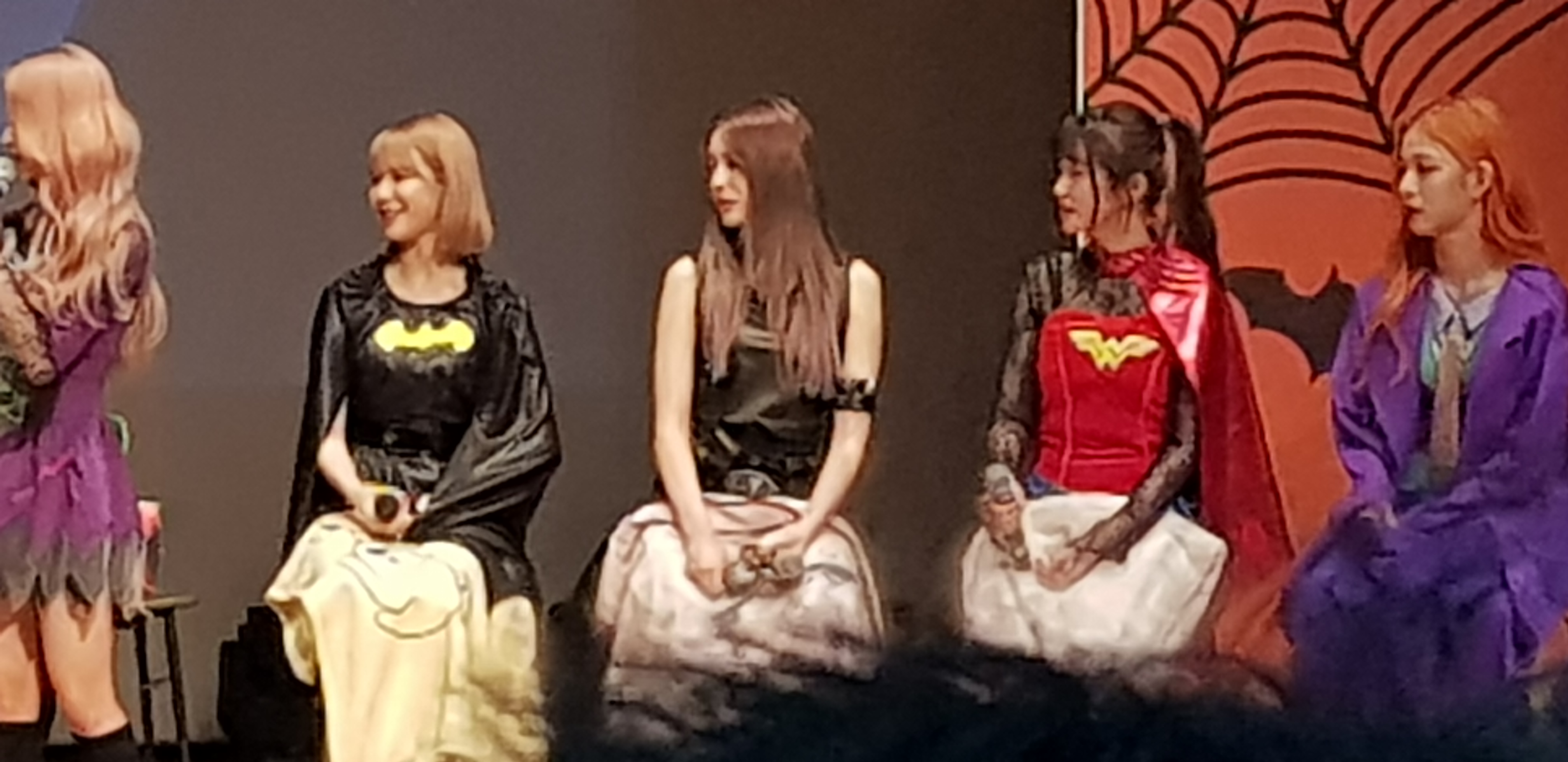 프로미스나인 할로윈 파티 | 인스티즈