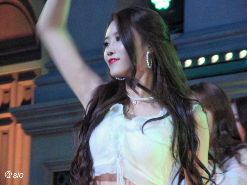 [러블리즈] 당 떨어지는 기분이라서 미주 | 인스티즈