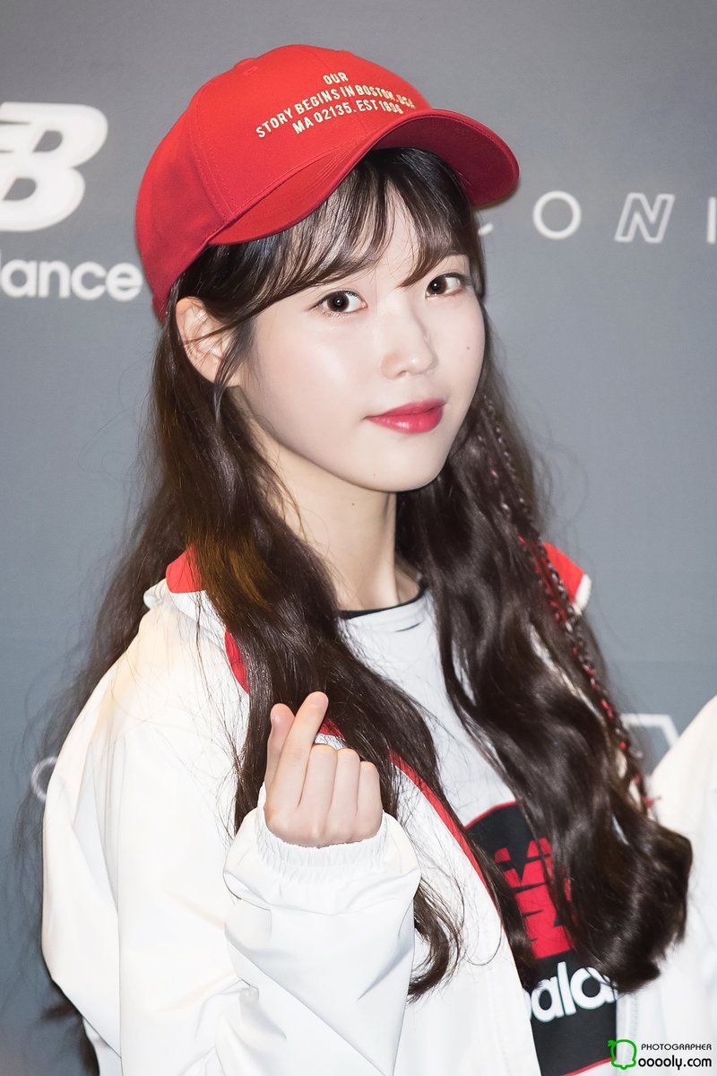 모자가 잘어울리는 아이유.jpg | 인스티즈