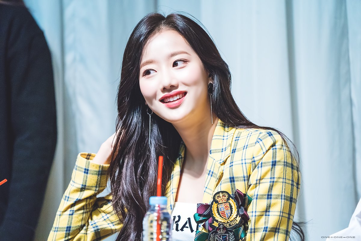 화관쓴 에이프릴 나은이.jpg | 인스티즈