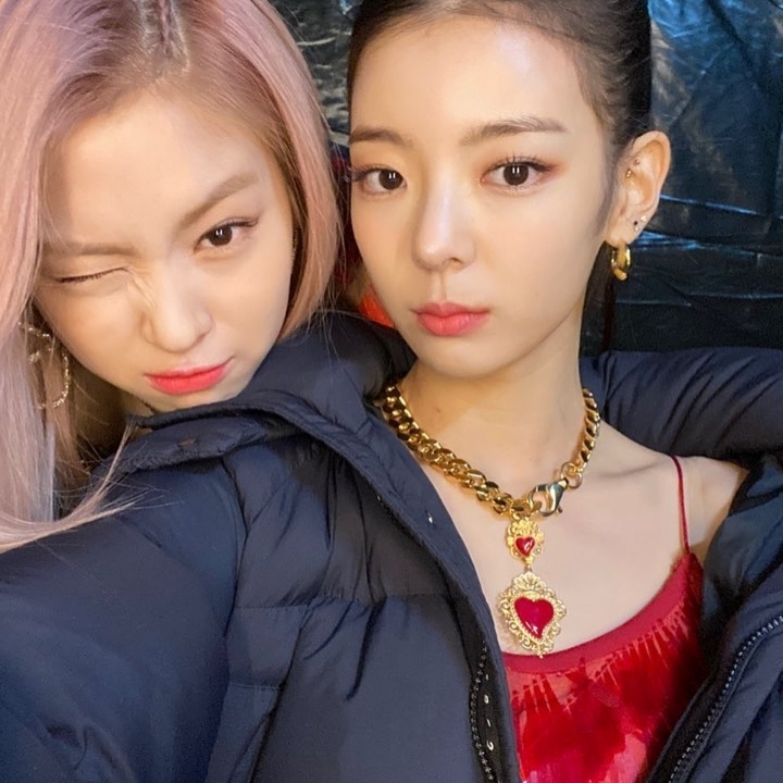 오늘자 ITZY 있스타그램 | 인스티즈