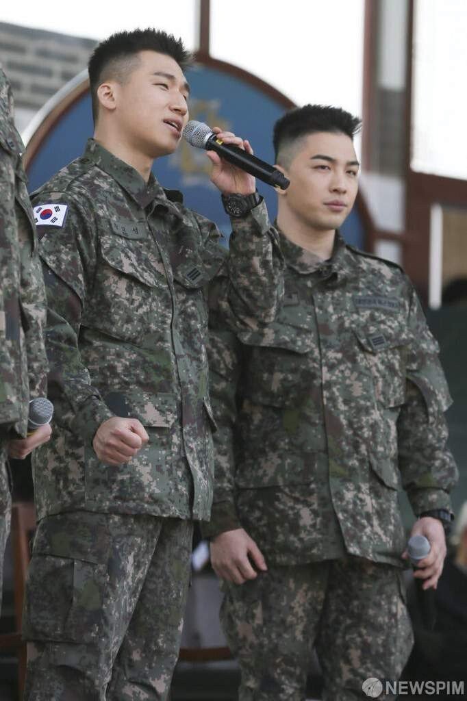 이제 곧 전역하는 연예인.jpg | 인스티즈