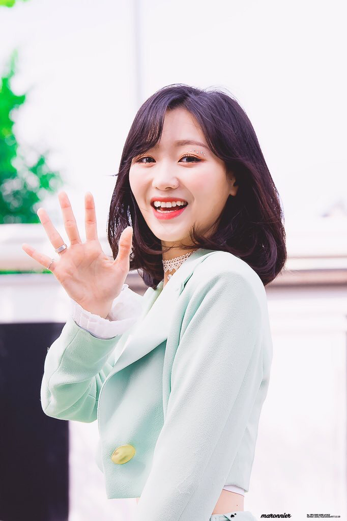 [러블리즈] 알라딘을 보고와서 수정이 | 인스티즈