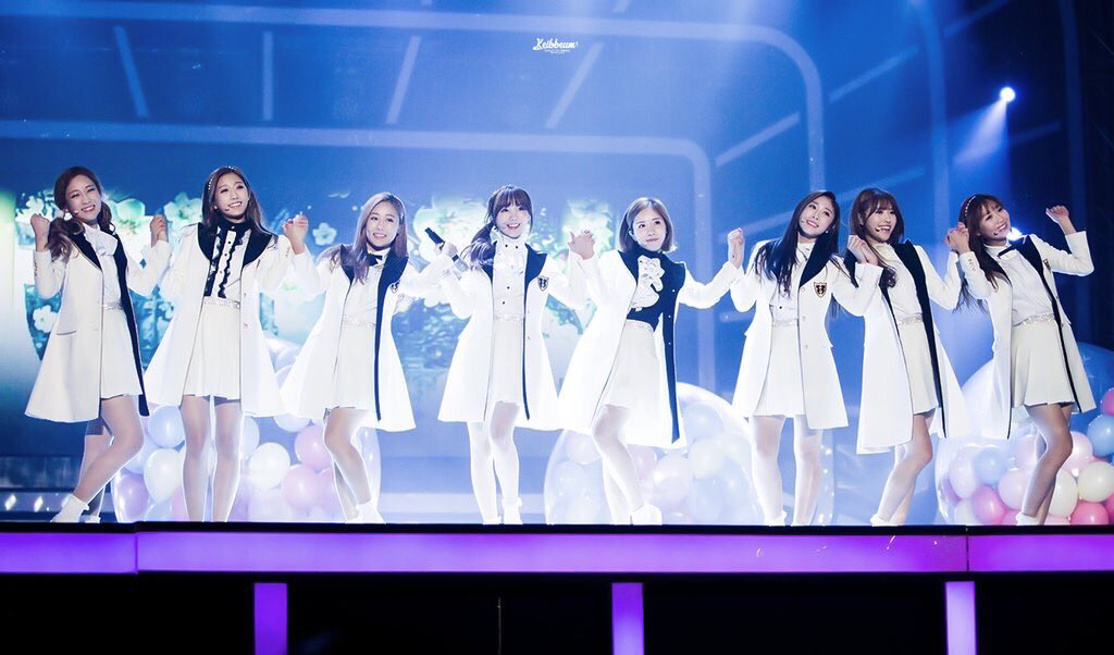 러블리즈 데뷔 4주년 | 인스티즈