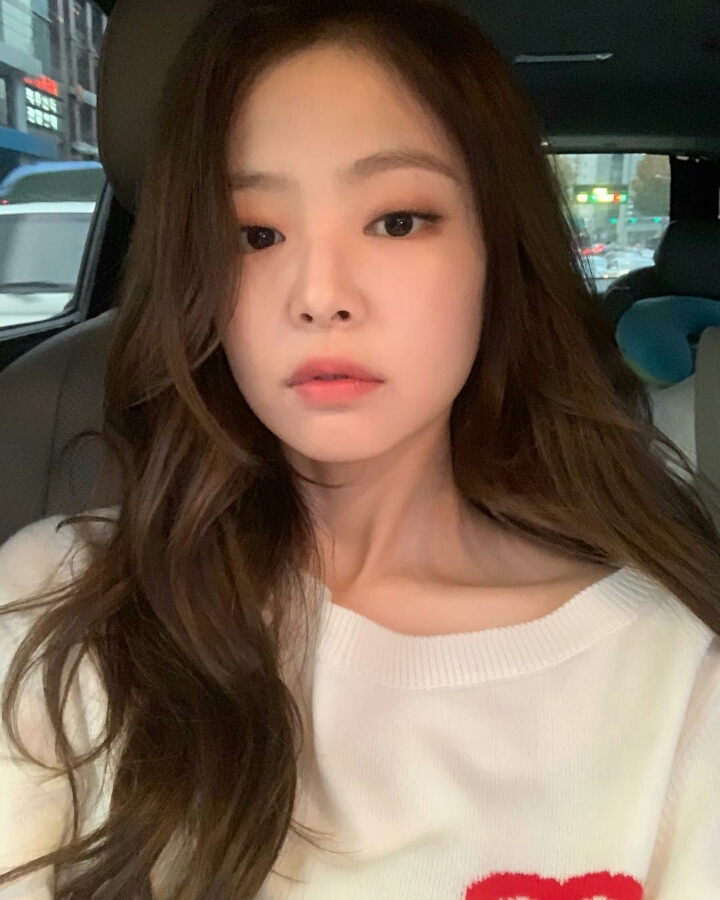 오늘자 블랙핑크 제니 인스타사진 | 인스티즈