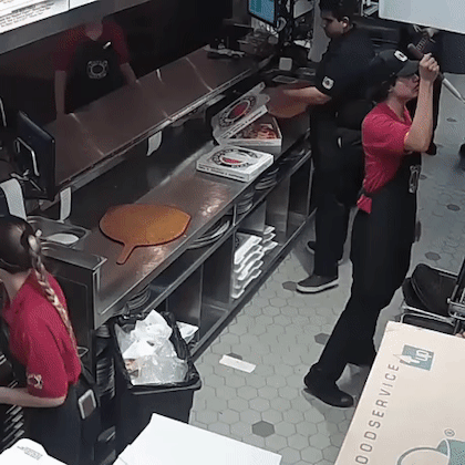 피자 가게 쿨가이.gif | 인스티즈