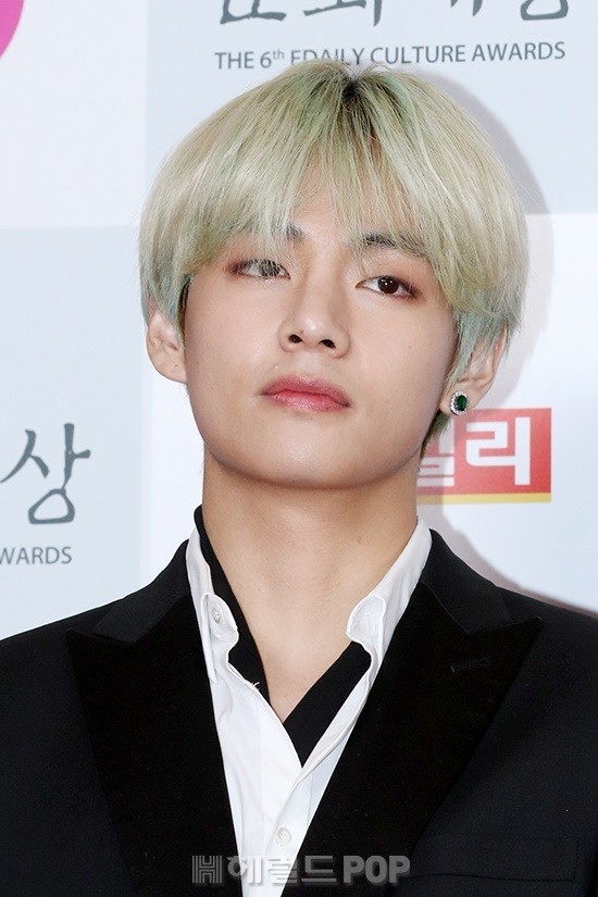 방탄소년단 뷔 무보정 기사사진 클라스 ㄷㄷㄷㄷ | 인스티즈