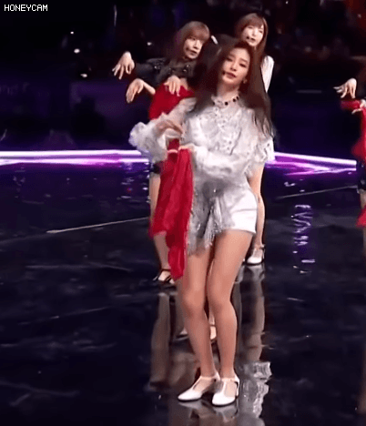 밍구리..민주 전신샷 움짤 (아이즈원) | 인스티즈