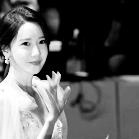 부산 국제 영화제를 뒤집어 놓고있는 소녀시대 윤아 미모 | 인스티즈