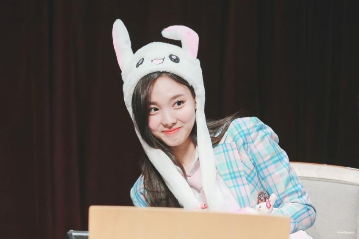 트와이스 나연 덕분에 강제 한류열풍 된 아이템 ㄷㄷㄷ | 인스티즈