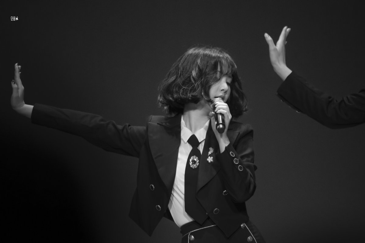 주말 오후의 여자친구 은하.jpgif | 인스티즈