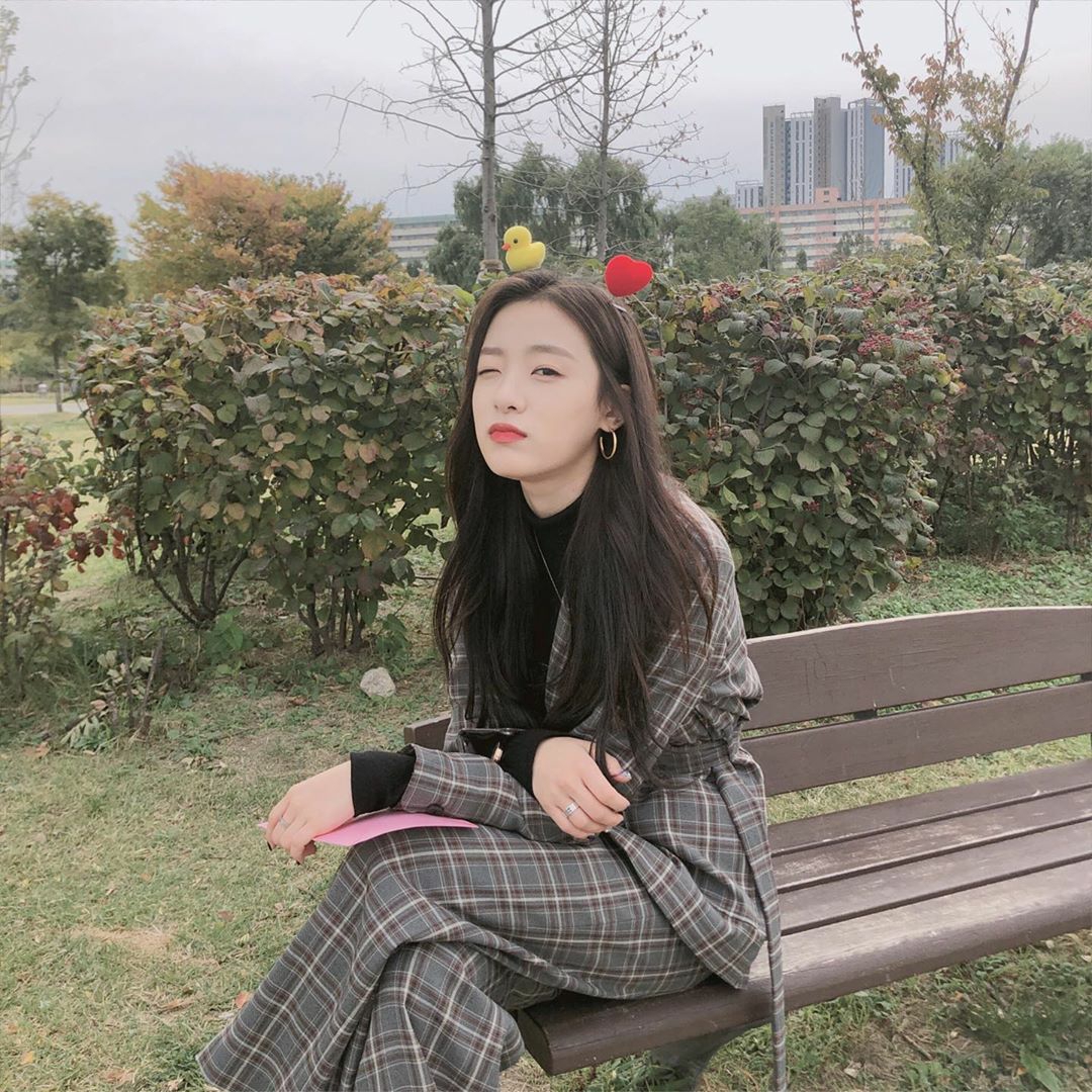 오늘자 에이프릴 이진솔 인스타 | 인스티즈