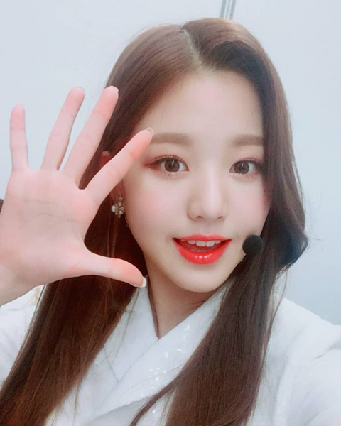 아이즈원) 원영아! 뭘 준비하는거야..? | 인스티즈