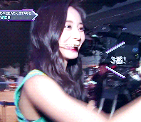 엠카운트다운 백스테이지 박살내는 트와이스 쯔위 미모수준 | 인스티즈