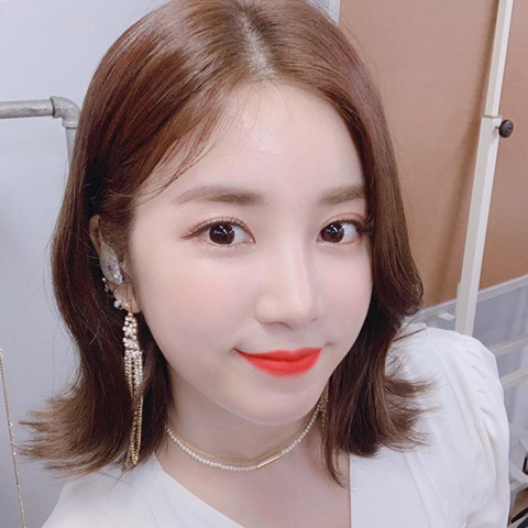 아침을 여는 롱모닝 에이핑크 초롱.jpg | 인스티즈