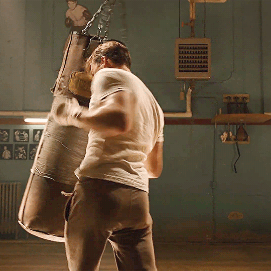 크리스 에반스(캡틴 아메리카) 피지컬.gif | 인스티즈