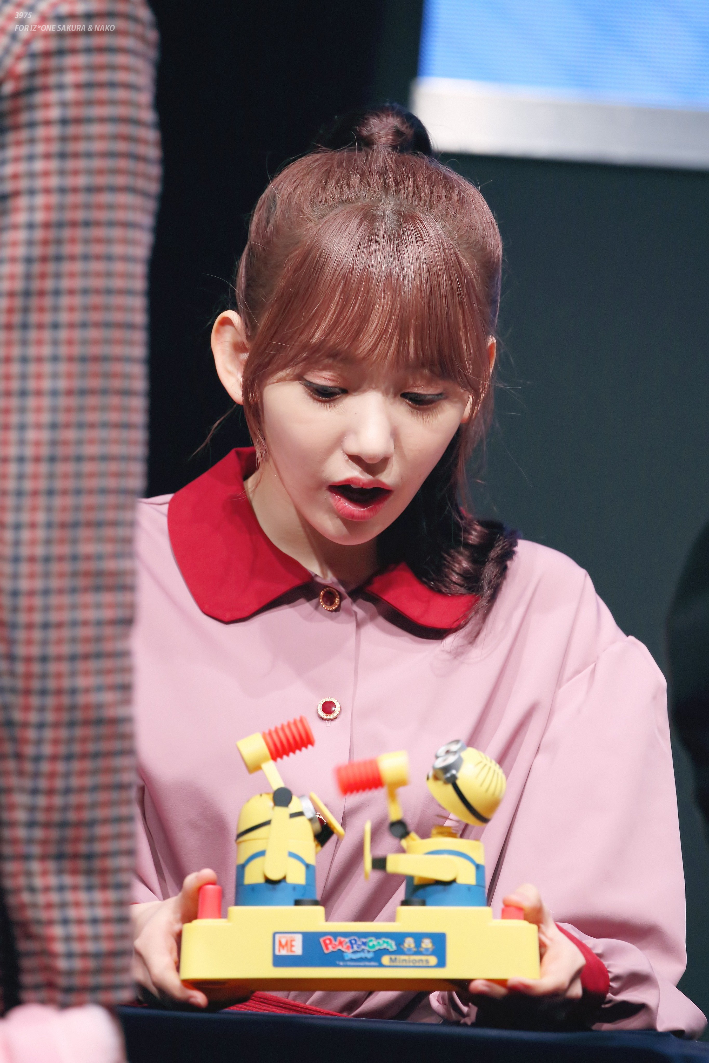 포니테일이 잘어울리는 아이즈원 사쿠라.jpg | 인스티즈