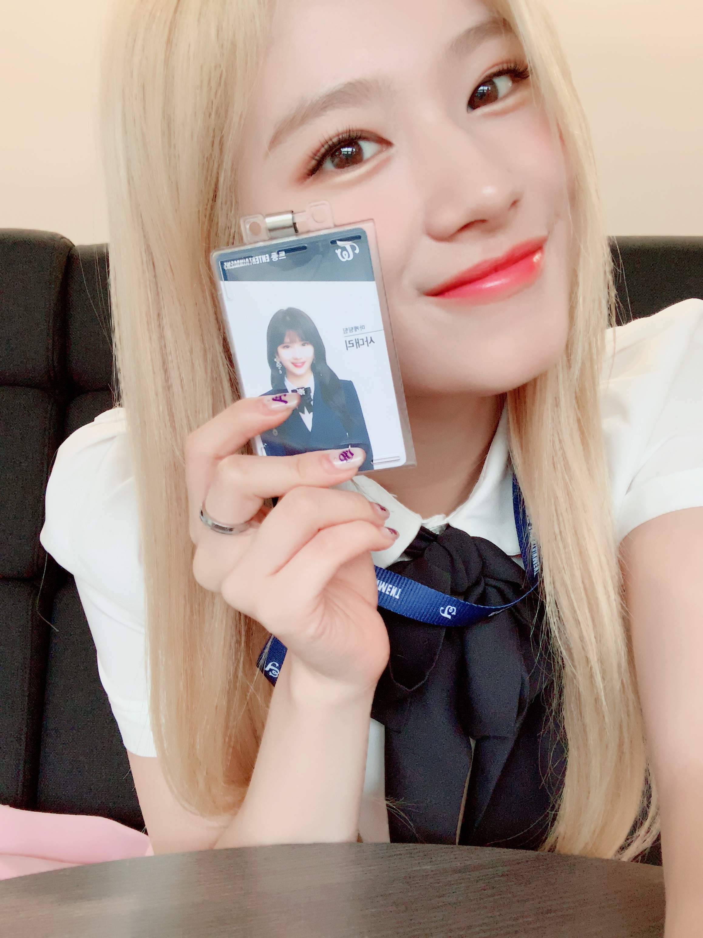 JYP 공식 팬즈에 올라온 트와이스 사나 생일 축하글과 파일명.jpg | 인스티즈