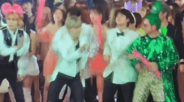 방탄소년단의 인성.GIF | 인스티즈