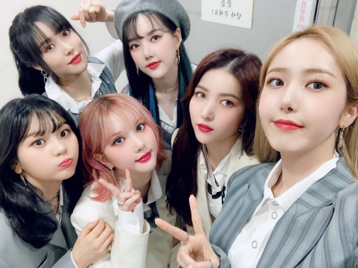 인기가요 출연하는 여자친구🧡 | 인스티즈